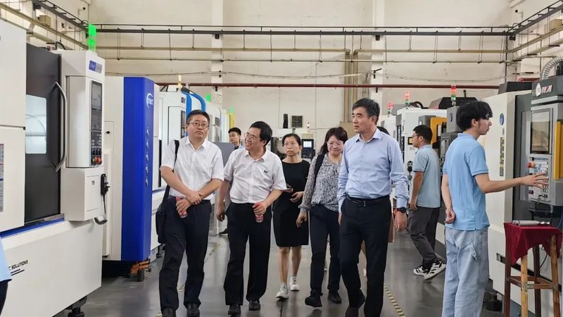 注塑机维修工时费怎么算